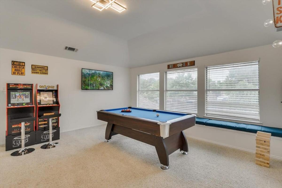 6Br 3,5Ba Home Pool, Hot Tub, Game Room -16 Guests Sachse ภายนอก รูปภาพ